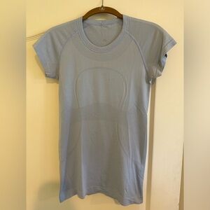 Lululemon Light Blue Short Sleeve Tight Athletic Top
